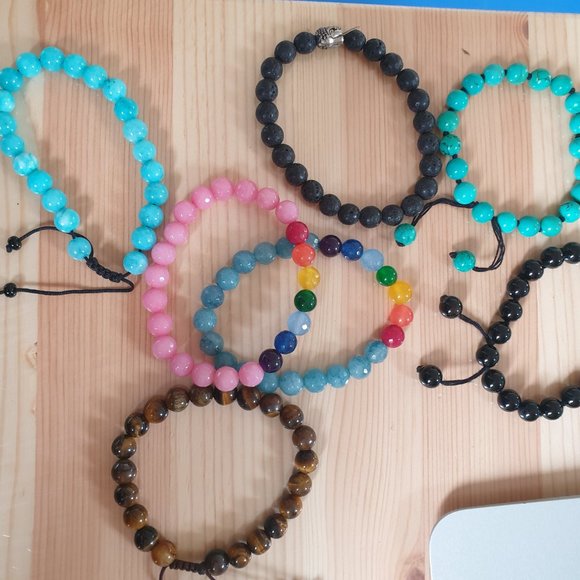 Custom adjustable gemstone bracelet from Rishikesh - Picture 3 of 4